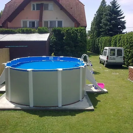 Apartament Dozsa Apartman Balatonmáriafürdő