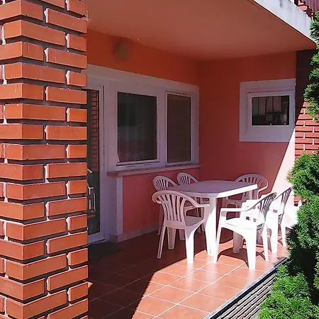 Apartament Dozsa Apartman *