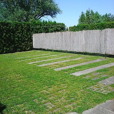 Dozsa Apartman